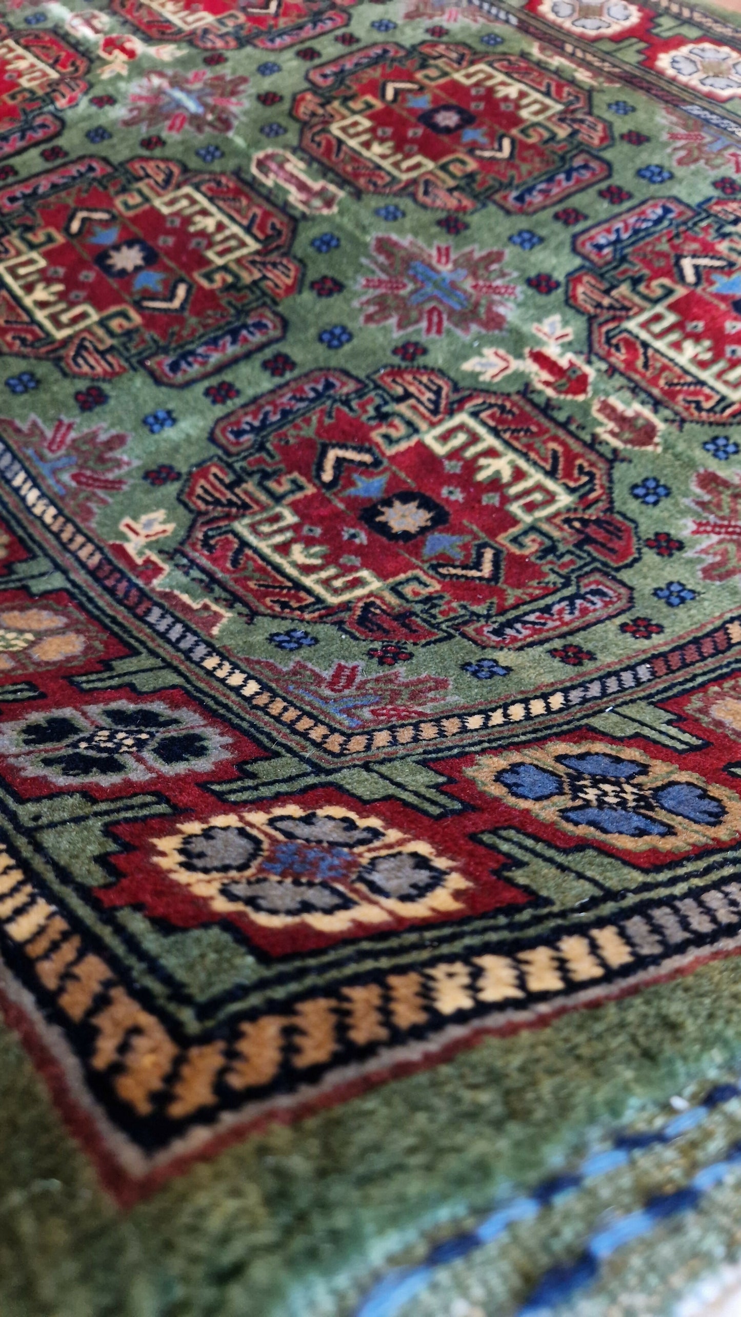 Korki Naqsha – Meadow Green