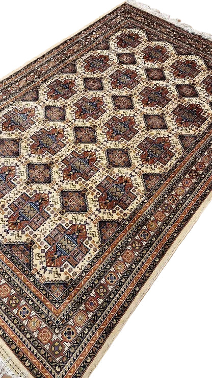 Shamaal Naqsha – Ivory & Walnut