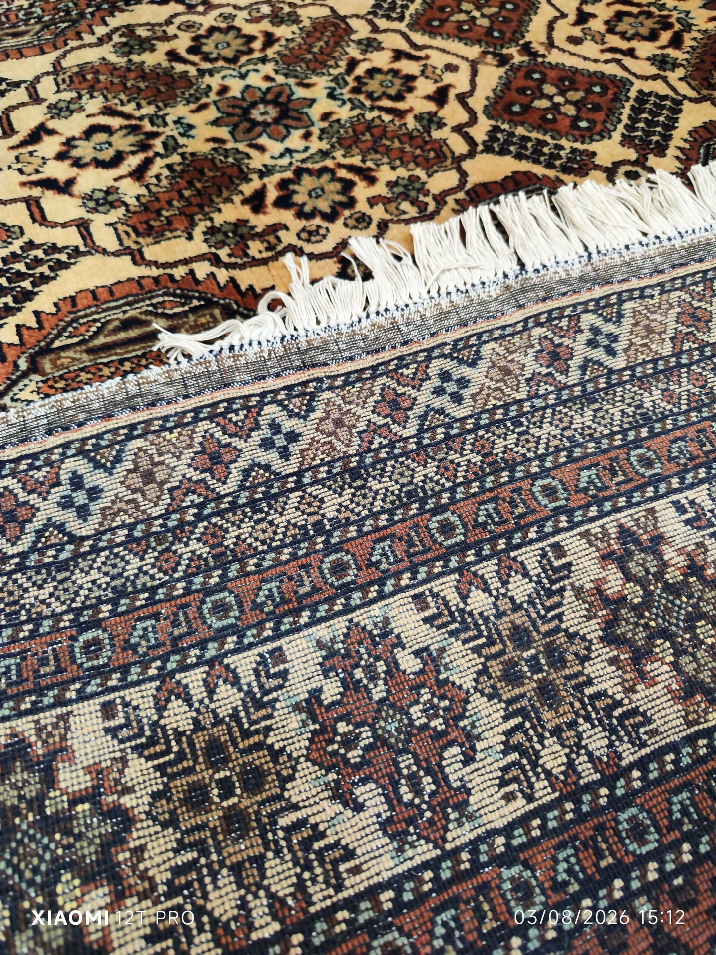 Silky Naqsha – Camel Ivory